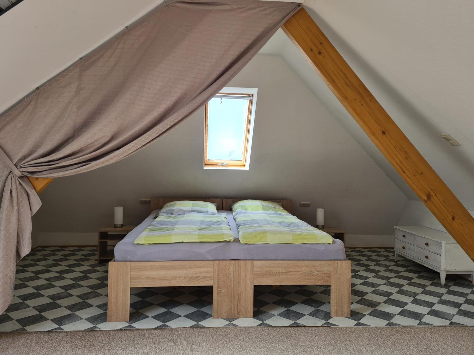 Ferienwohnung Weisskopf Alkersleben Ngoại thất bức ảnh